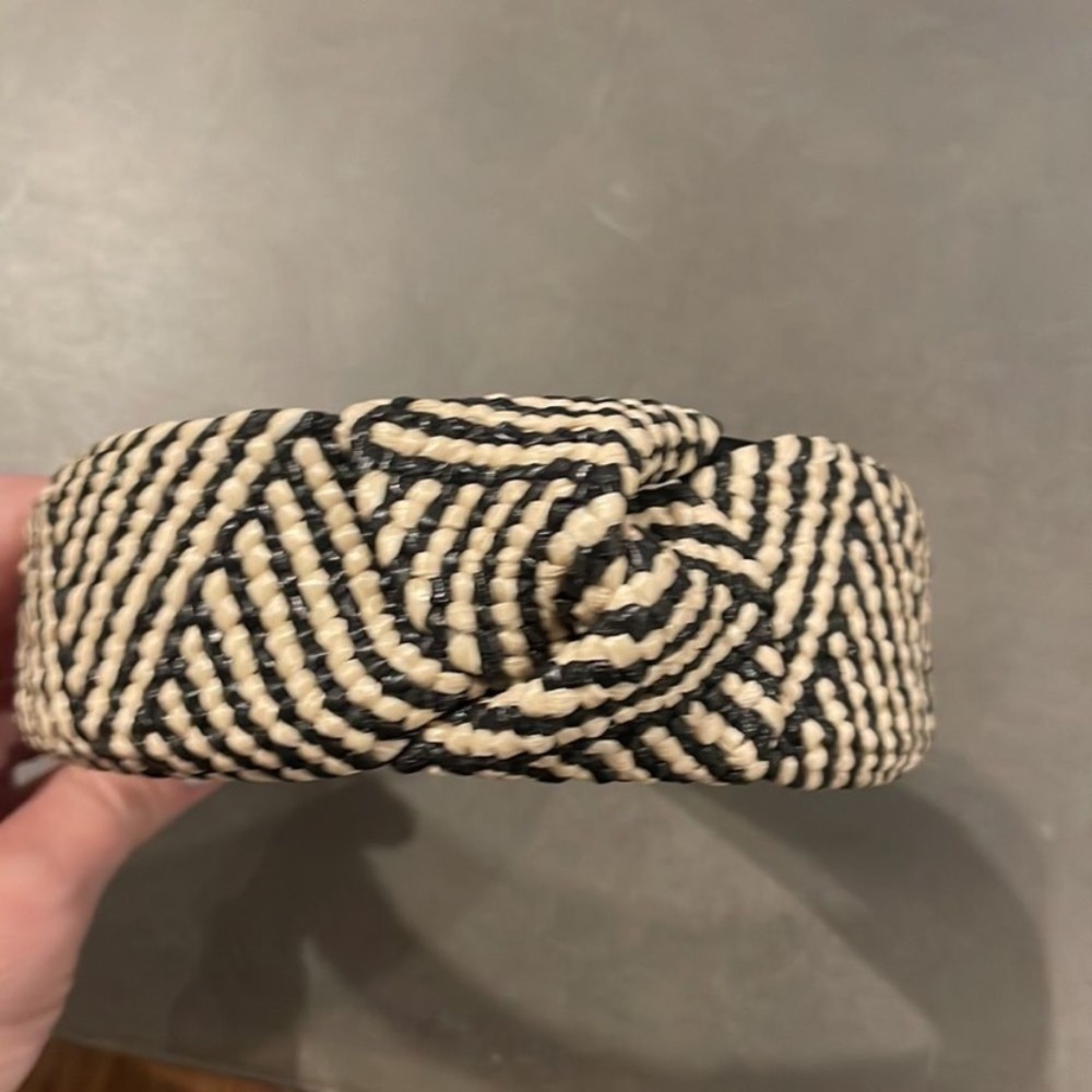 Headband - Picture 3 of 5